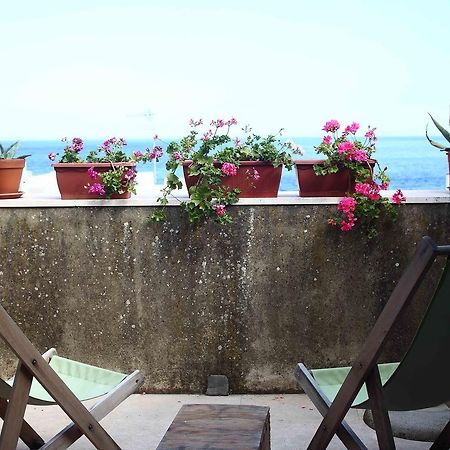 Il Fico Bed And Breakfast Santa Teresa Di Riva Exterior photo